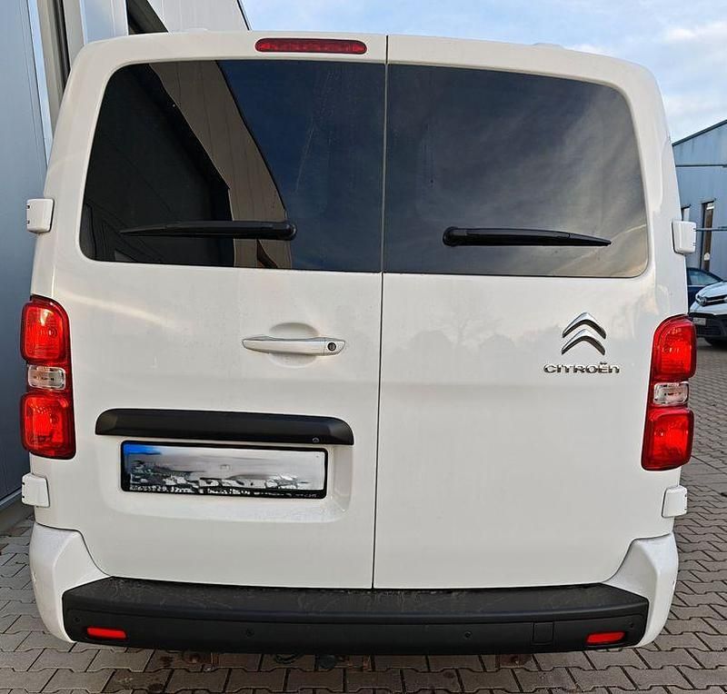 Second-hand Citroën Jumpy 177 CP (130 kW) 2020 Alb Monovolum