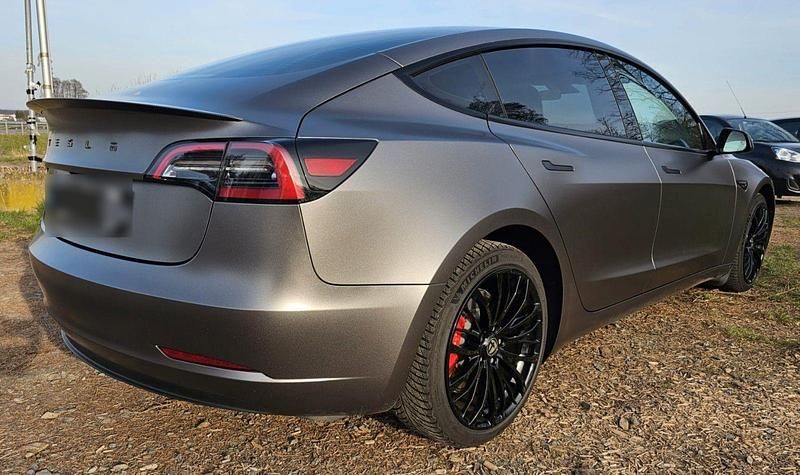 Gebraucht Tesla Model 3 Performance 461 kW (627 PS) 2023 Schwarz Limousine
