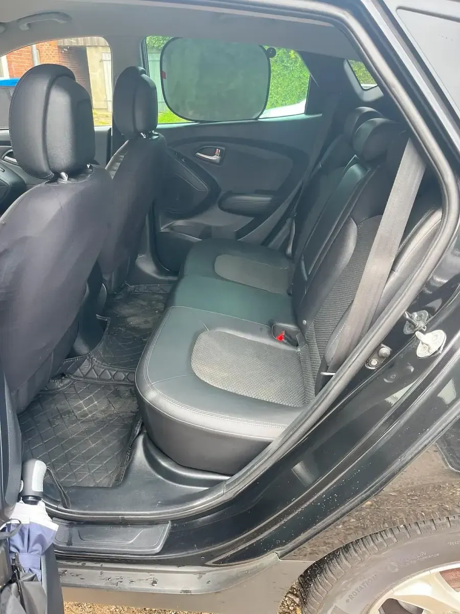 Gebraucht Hyundai ix35 Sport 163 PS (119 kW) 2010 Schwarz SUV