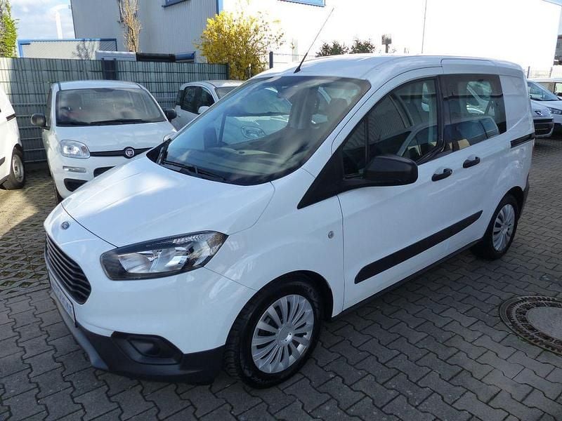 Gebraucht Ford Transit 101 PS (74 kW) 2020 Weiß Kombi
