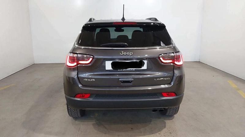 Gebraucht Jeep Compass Limited 170 PS (125 kW) 2020 Grau SUV