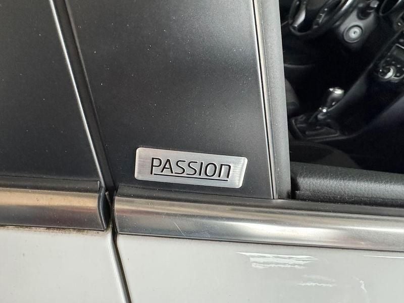 Gebraucht Hyundai i30 Passion Plus 135 PS (99 kW) 2016 Weiß Limousine