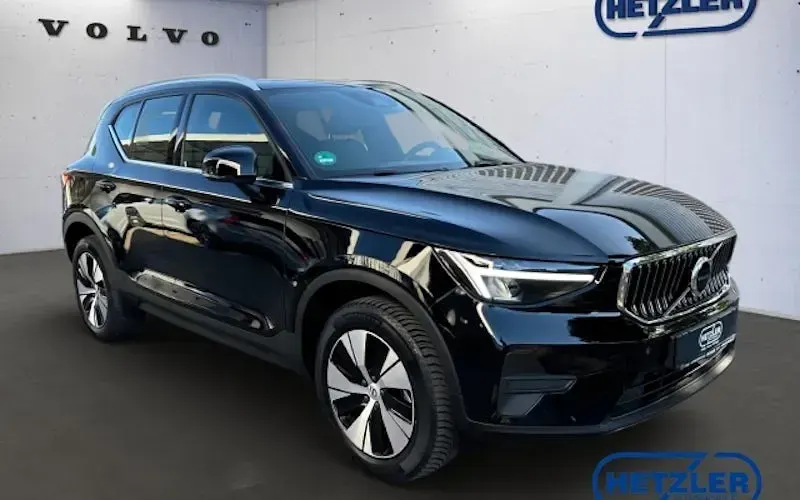 Gebraucht Volvo XC40 Core 211 PS (155 kW) 2022 Black solid (stone) / solid SUV