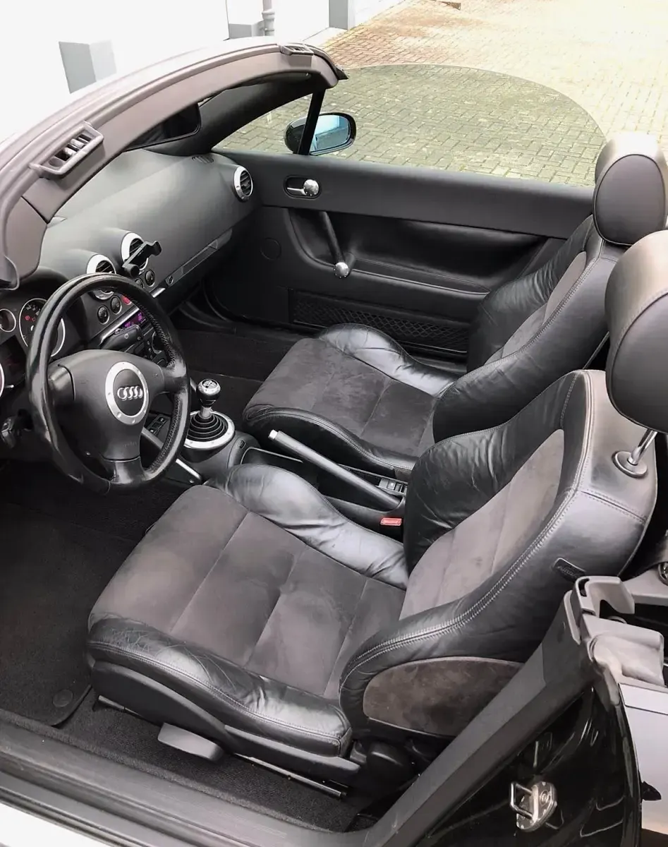 Gebraucht Audi TT Roadster Comfort 150 PS (110 kW) 2003 Schwarz Cabrio