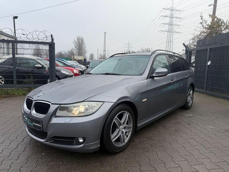 Gebraucht BMW 320 Performance 177 PS (130 kW) 2009 Grau Kombi