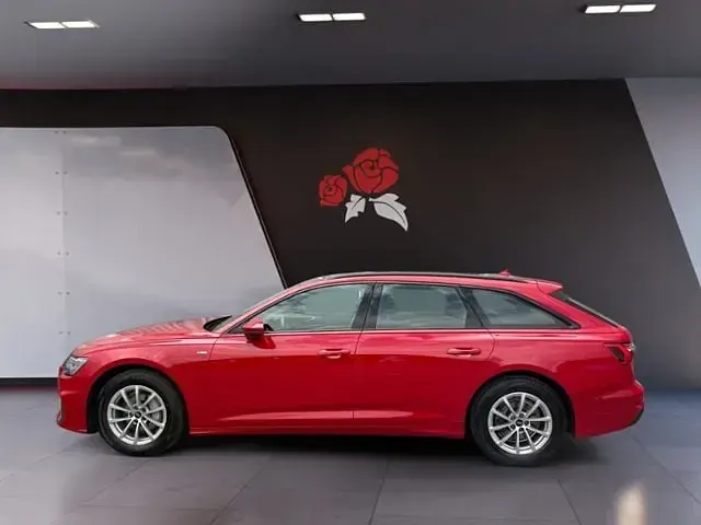 Gebraucht Audi A6 S-Line 204 PS (150 kW) 2023 Tangorot metallic Kombi