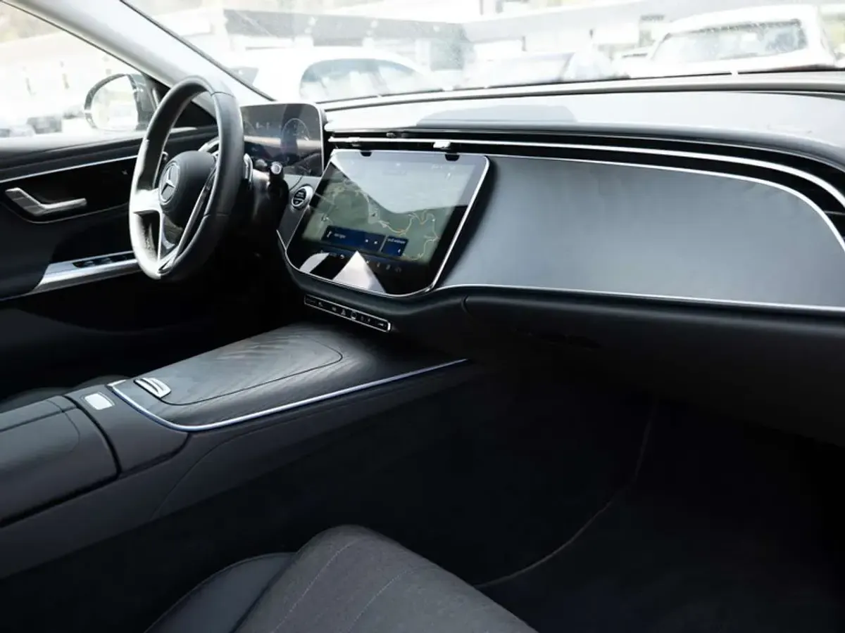 Gebraucht Mercedes E220 Avantgarde 197 PS (144 kW) 2025 Grau metalliclack graphitgrau Kombi
