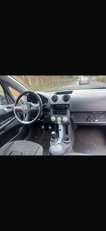 Gebraucht Mitsubishi Colt 90 PS (66 kW) 2005 Schwarz Kleinwagen