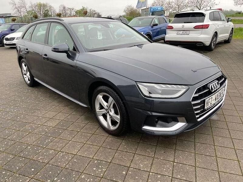 Usata Audi A4 Advanced 150 CV (110 kW) 2020 Argento Berlina