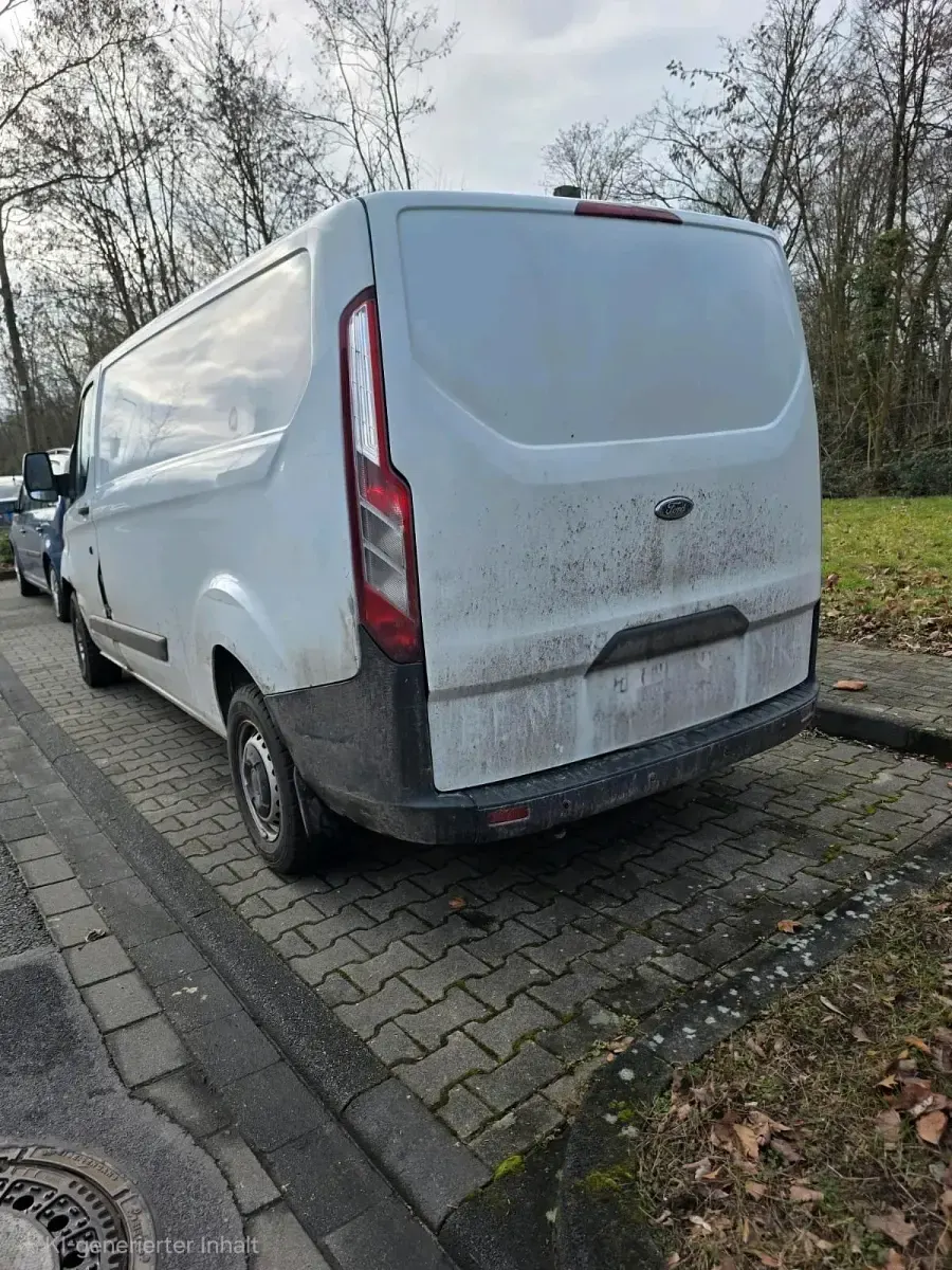 Gebraucht Ford Transit Custom 131 PS (96 kW) 2017 Weiß Van / Kleinbus