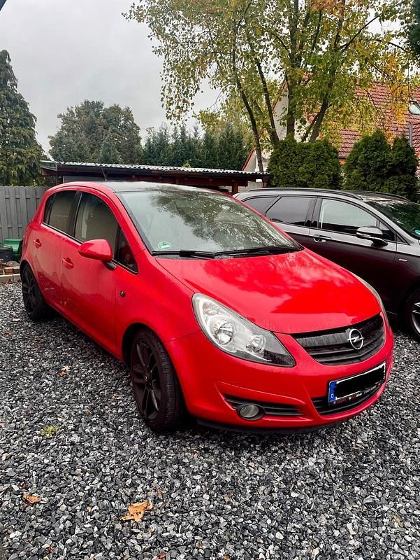 Rot Gebraucht 2010 Opel Corsa Color Edition Kleinwagen | 2.500 € (Fairer Preis) - Bild 1/4