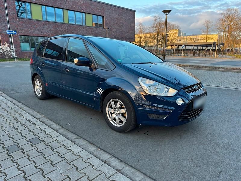 Gebraucht Ford S-MAX S 165 PS (121 kW) 2011 Blau Van / Kleinbus