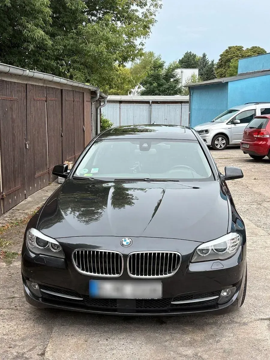 Gebraucht BMW 528 245 PS (180 kW) 2013 Grau Kombi