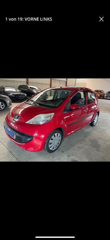 Rot Gebraucht 2006 Peugeot 107 Filou Kleinwagen | 1.850 € (Etwas zu teuer) - Bild 1/4
