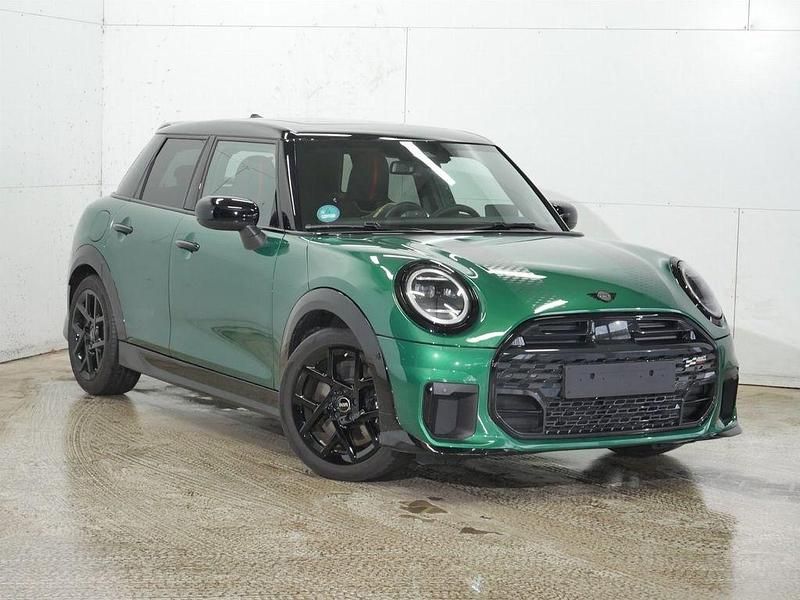 Gebraucht Mini John Cooper Works 204 PS (150 kW) 2025 British racing green metallic Kleinwagen