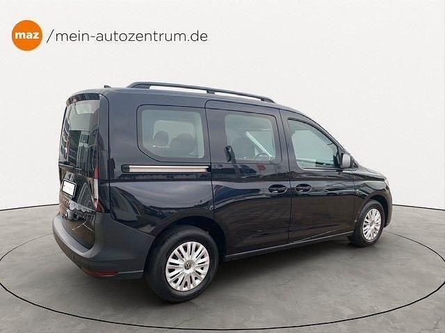 Second-hand VW Caddy 102 CP (75 kW) 2022 Negru Monovolum