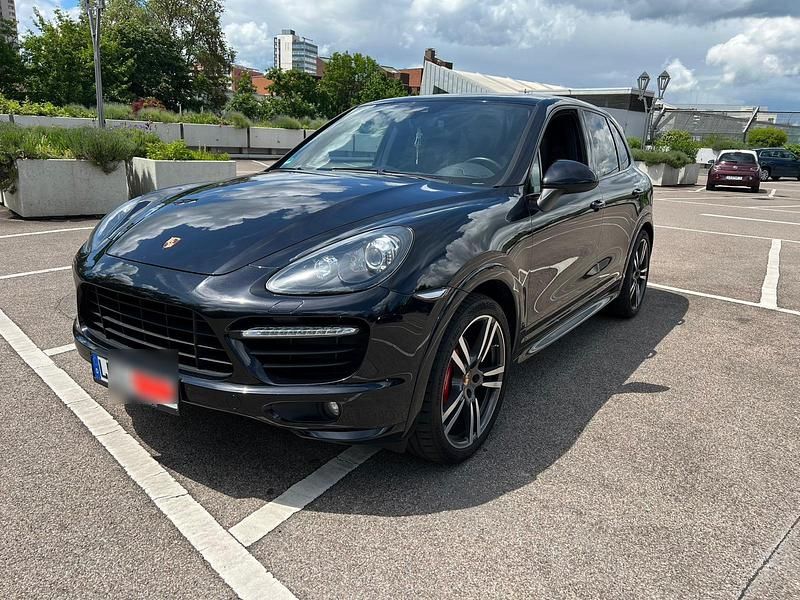 Schwarz Gebraucht 2012 Porsche Cayenne GTS SUV | 28.999 € (Fairer Preis) - Bild 1/4