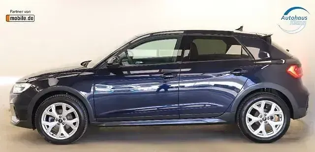 Gebraucht Audi A1 Sport 116 PS (85 kW) 2022 Blau SUV