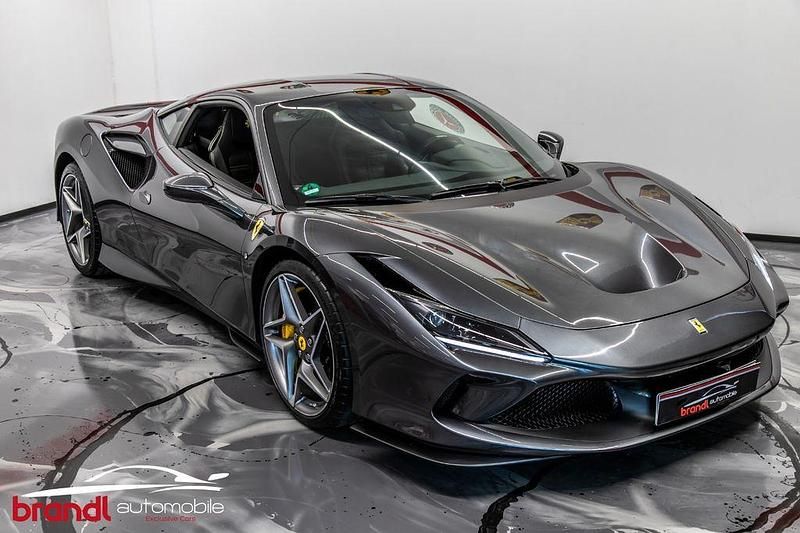 Second-hand Ferrari F8 721 CP (530 kW) 2022 Gri Coupe