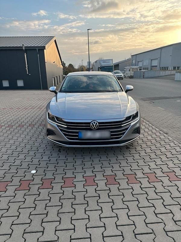 Gebraucht VW Arteon Elegance 150 PS (110 kW) 2021 Silber Limousine