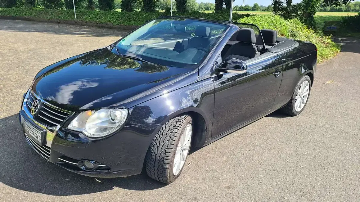 Gebraucht VW Eos 116 PS (85 kW) 2007 Schwarz Cabrio