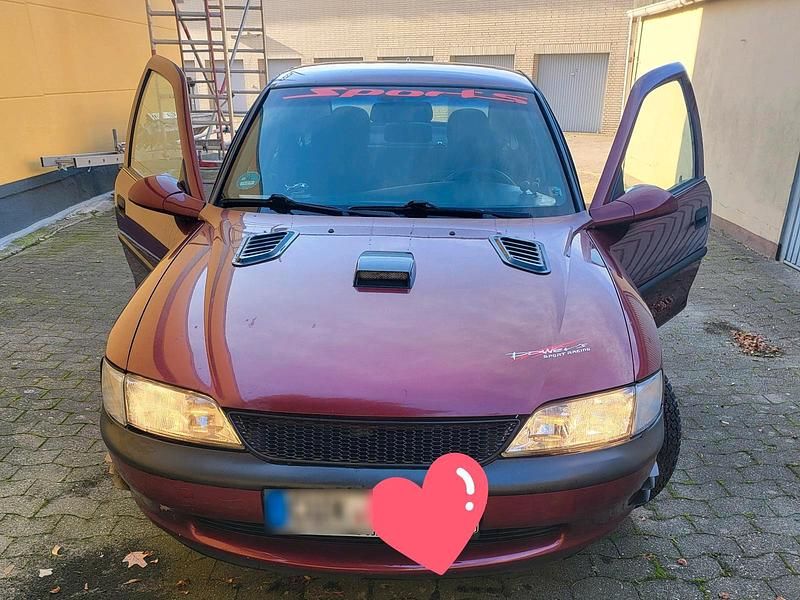 Gebraucht Opel Vectra 101 PS (74 kW) 1998 Rot Limousine