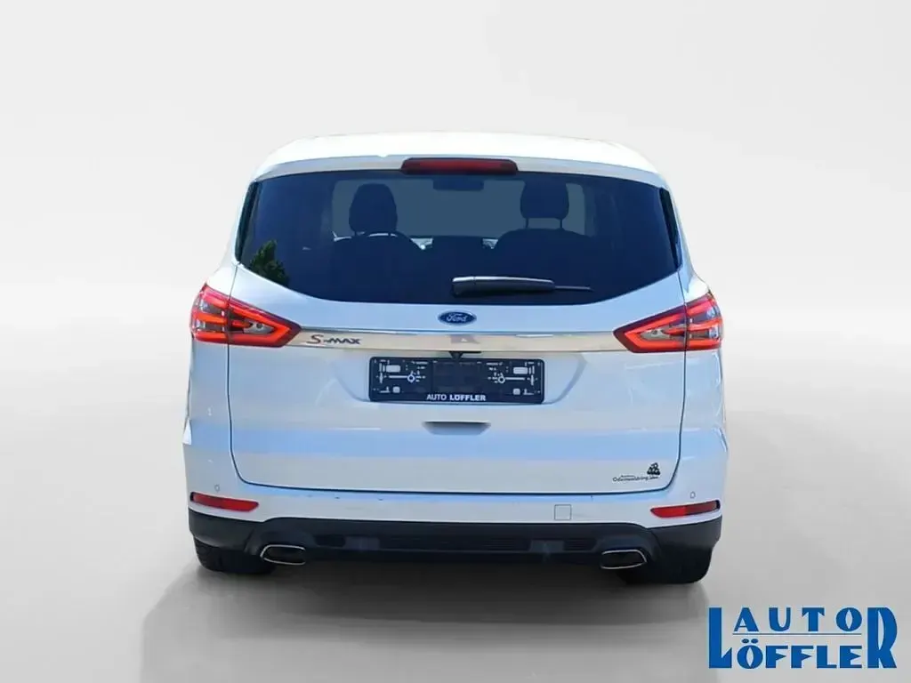 Gebraucht Ford S-MAX Titanium 211 PS (155 kW) 2017 Weiß Van / Kleinbus