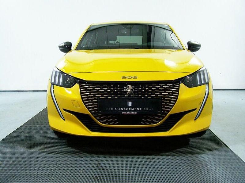 Gebraucht Peugeot e-208 11 kW (15 PS) 2022 Gelb Kleinwagen
