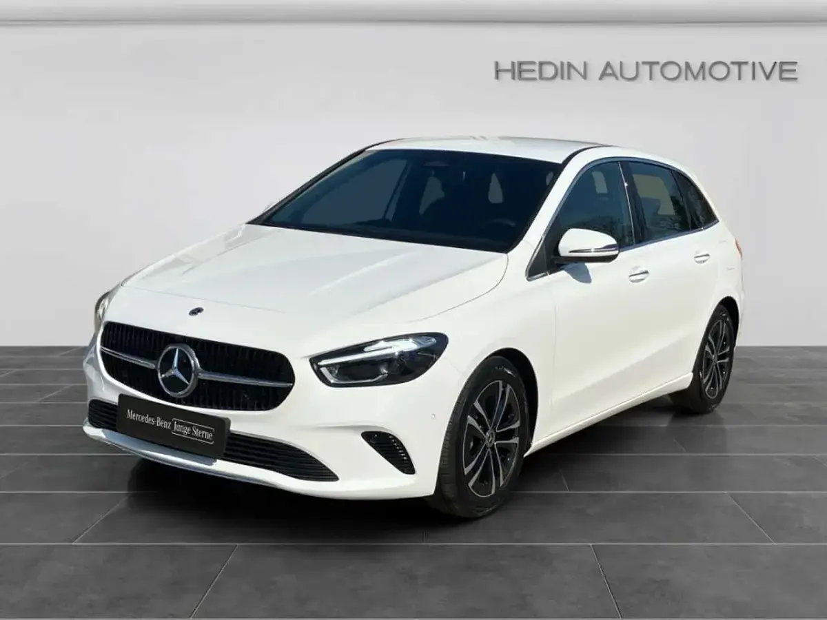 Gebraucht Mercedes B180 Progressive 116 PS (85 kW) 2024 Weiß Kleinwagen