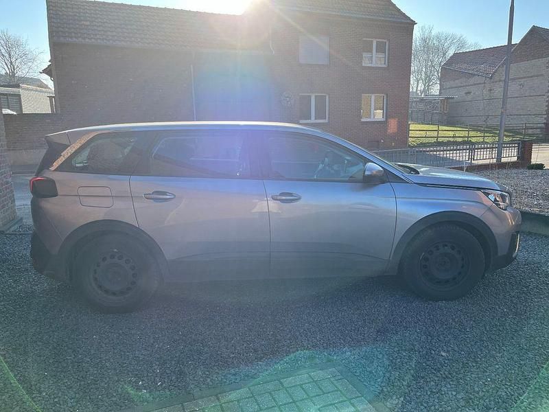 Gebraucht Peugeot 5008 Active 131 PS (96 kW) 2020 Silber SUV