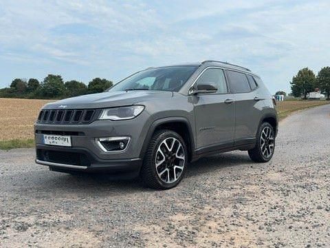 Grau Gebraucht 2020 Jeep Compass SUV | 18.590 € (Fairer Preis) - Bild 1/4