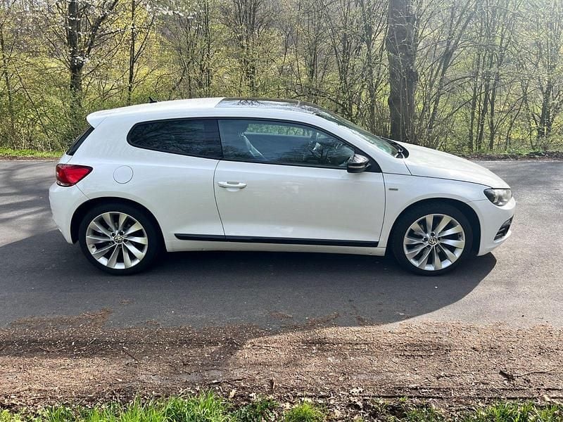 Second-hand VW Scirocco Match 170 CP (125 kW) 2012 Alb Coupe