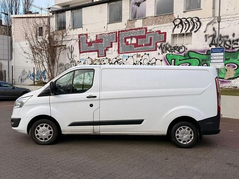 Gebraucht Ford Transit Custom Trend 131 PS (96 kW) 2017 Weiß Van / Kleinbus