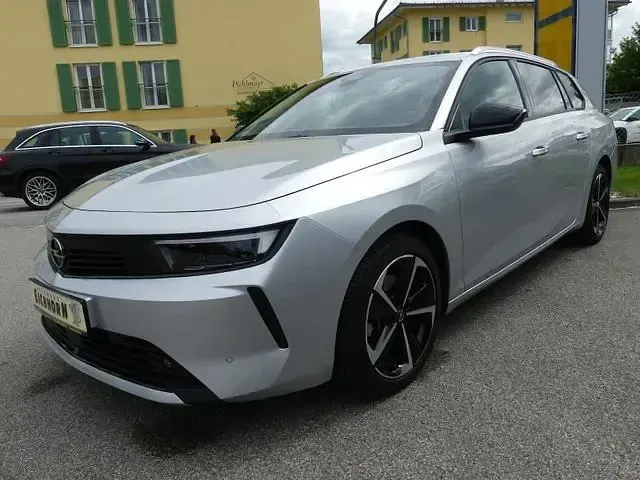 Gebraucht Opel Astra Elegance 131 PS (96 kW) 2023 Kleinwagen