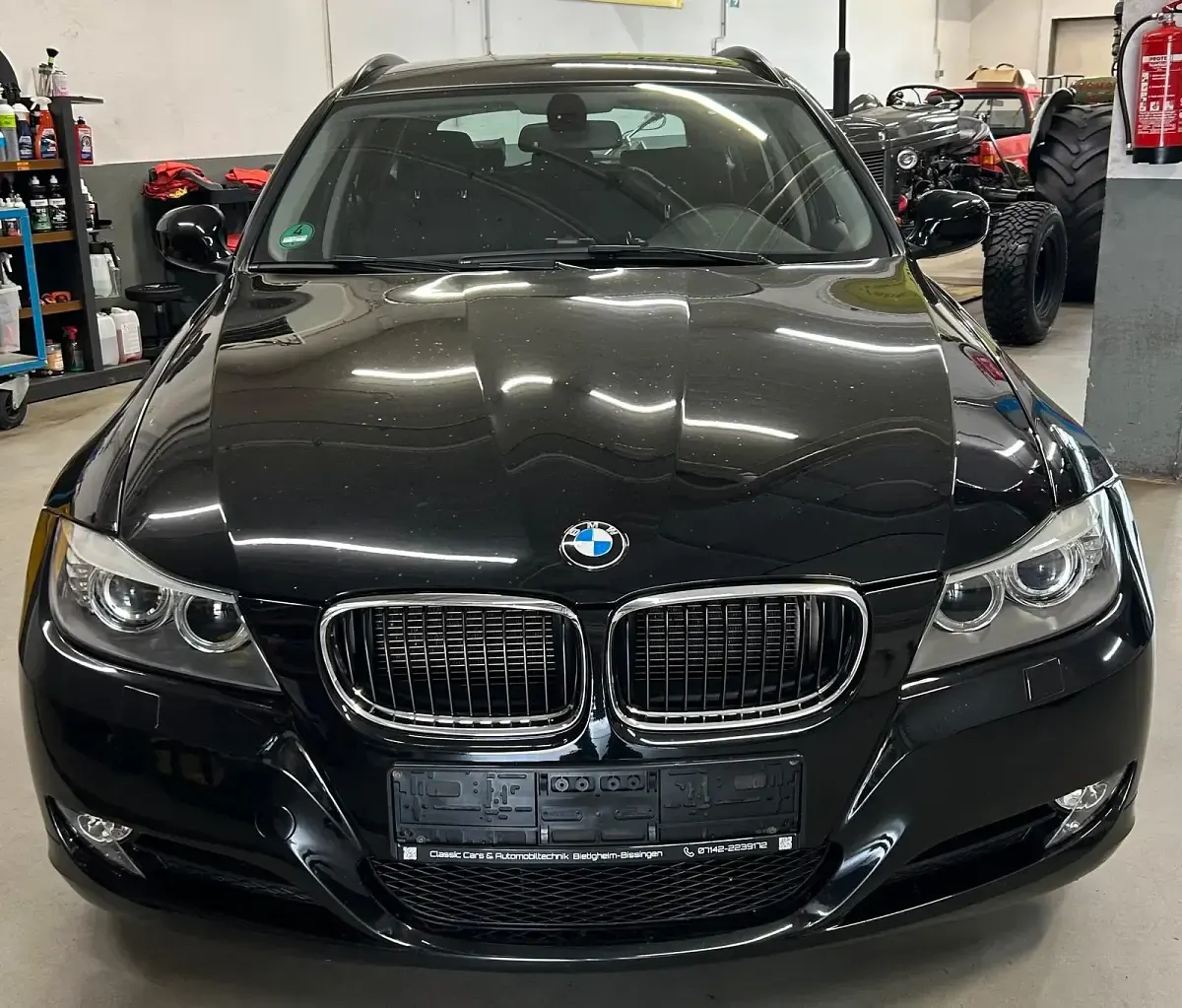 Gebraucht BMW 318 Comfort Edition 143 PS (105 kW) 2012 Schwarz ii Kombi