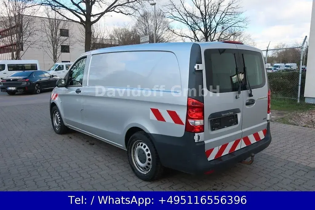 Gebraucht Mercedes Vito 136 PS (100 kW) 2016 Silber Van