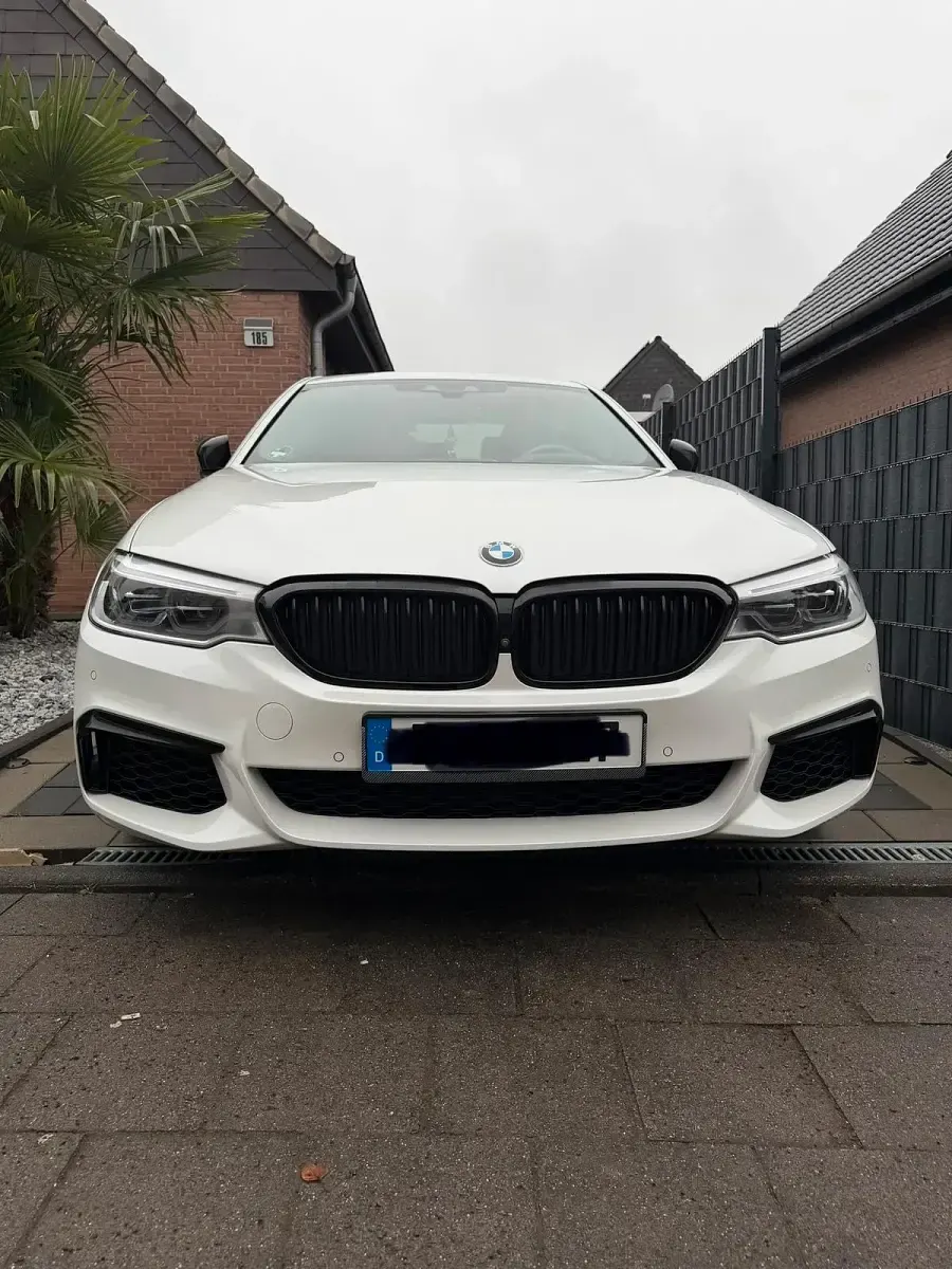 Gebraucht BMW M550 Performance 462 PS (339 kW) 2018 Weiß Limousine