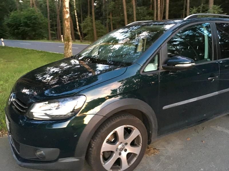 Gebraucht VW Touran Cross 140 PS (102 kW) 2012 Grün Van / Kleinbus
