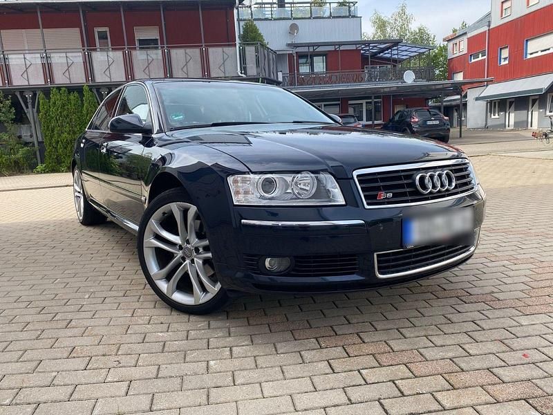 Second-hand Audi A8 220 CP (161 kW) 2004 Albastru Berlinǎ