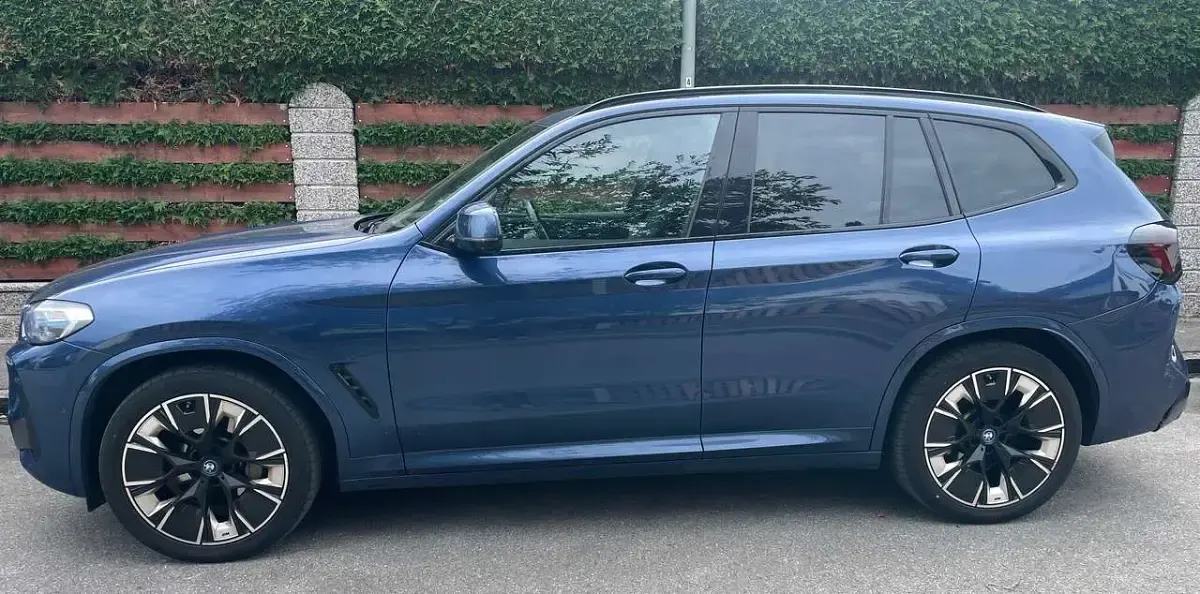 Gebraucht BMW iX3 Impressive 210 kW (286 PS) 2022 Blau SUV