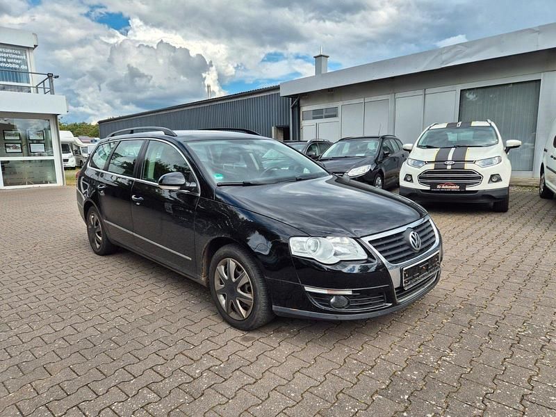 Schwarz Gebraucht 2010 VW Passat Comfortline Kombi | 1.650 € (Superpreis) - Bild 1/4