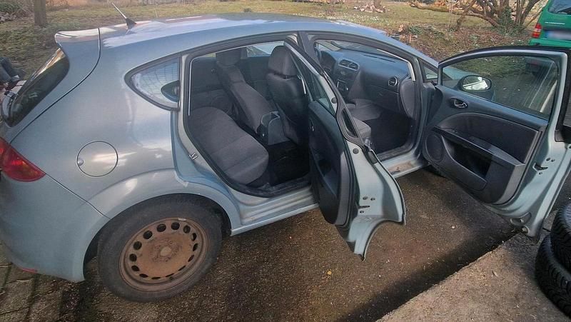 Gebraucht Seat Leon 101 PS (74 kW) 2007 Grau Kleinwagen