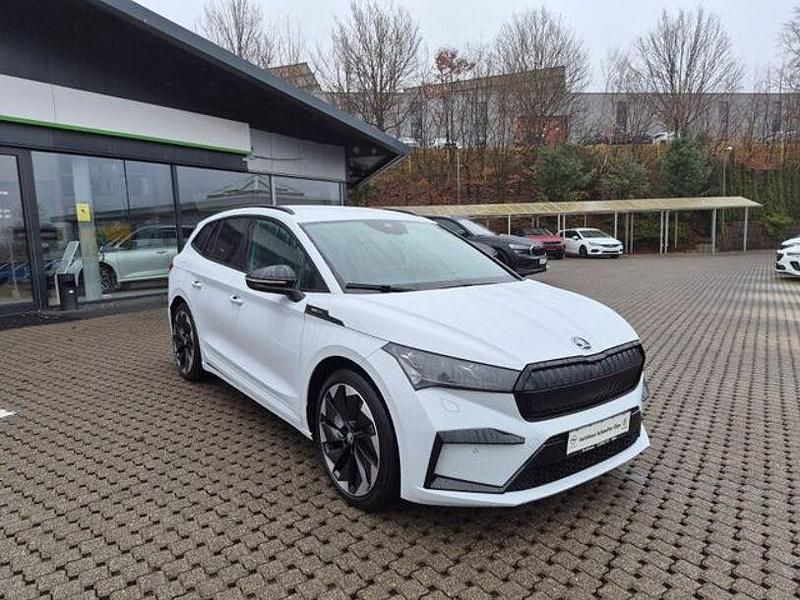 Gebraucht Skoda Enyaq iV SportLine 150 kW (204 PS) 2021 Bila moon/moon white SUV