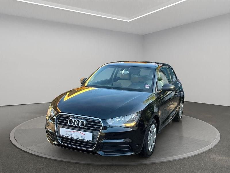 Second-hand Audi A1 Attraction 86 CP (63 kW) 2012 Negru Hatchback
