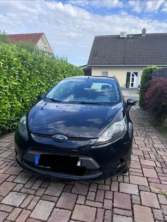 Gebraucht Ford Fiesta Trend 82 PS (60 kW) 2011 Schwarz Limousine