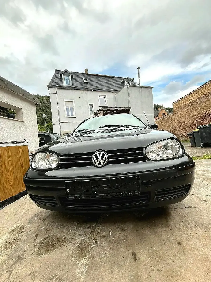 Gebraucht VW Golf 90 PS (66 kW) 2000 Schwarz Cabrio