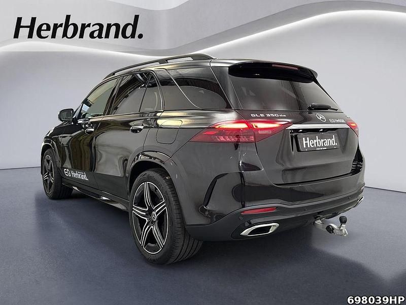 Gebraucht Mercedes GLE350 AMG line 197 PS (144 kW) 2026 Metalliclack obsidianschwarz SUV