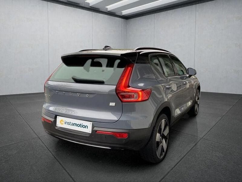 Second-hand Volvo XC40 300 kW (408 CP) 2022 Gri SUV