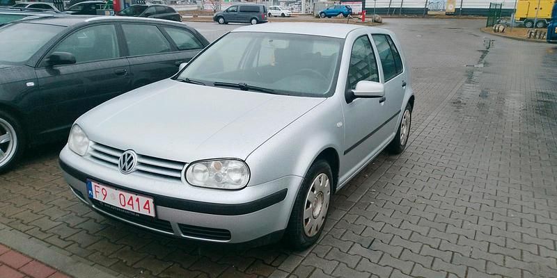 Gebraucht VW Golf IV 2003 Silber Limousine
