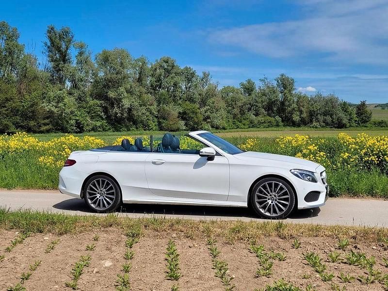 Weiß Gebraucht 2018 Mercedes C200 AMG line Cabrio | 25.000 € (Superpreis) - Bild 1/4